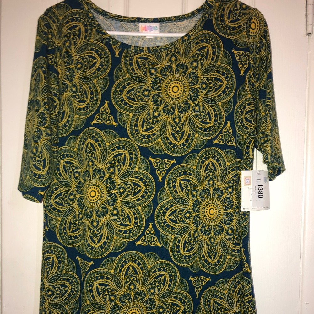 BNWT Lularoe Julia